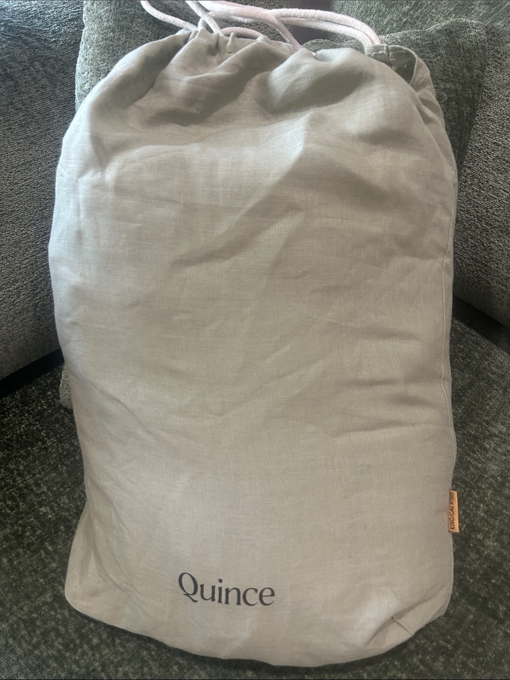 NEW Quince European Linen Duvet - Picture 8 of 8